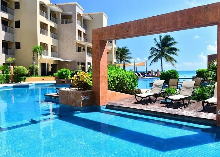 Luxury Oceanfront 3br With Private Plunge Pool At El Faro Playa del Carmen