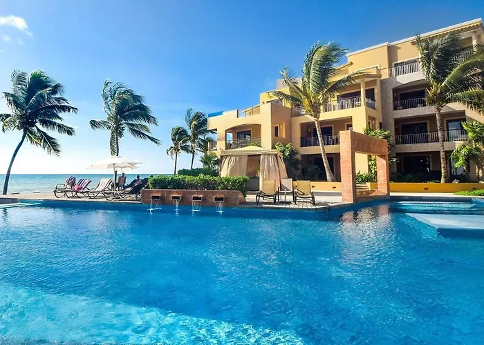 Luxury Oceanfront 3br With Private Plunge Pool At El Faro *